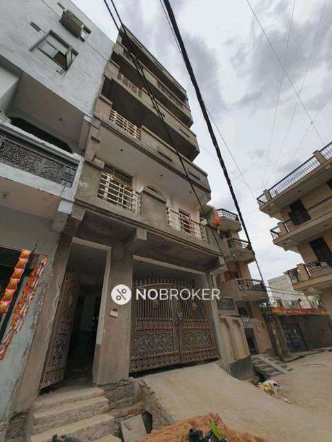 PG for Boys in Sector 51