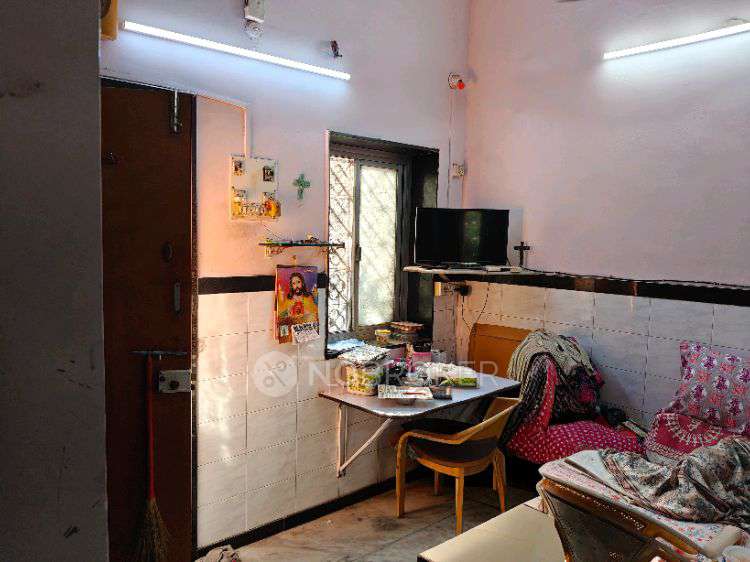 1 RK Flat In Mukund Nagar Chs Dharavi For Sale  In Dharavi