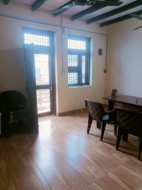 Office Space in Meerut Road Industrial Area, Ghaziabad for Rent 