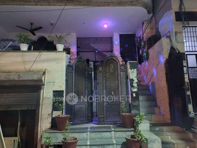 PG for Boys in Hastsal