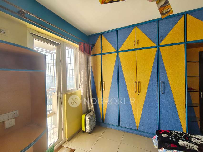 Single Room for Male In 3 BHK  In Alpine Eco Apartments, Doddanekkundi In Doddanekkundi