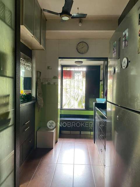 1 BHK Flat In Dheeraj Godavari Apartments For Sale  In Malad West