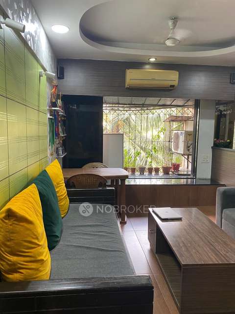 1 BHK Flat In Dheeraj Godavari Apartments For Sale  In Malad West