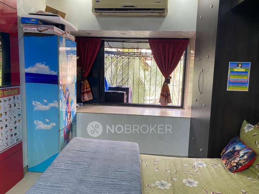 1 BHK Flat In Dheeraj Godavari Apartments For Sale  In Malad West