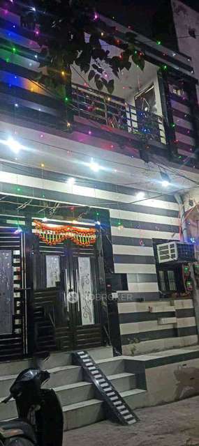 4 BHK House For Sale  In J-108, Adhyapak Nagar, Naresh Park Extension, Nangloi, New Delhi, Delhi, 110041, India