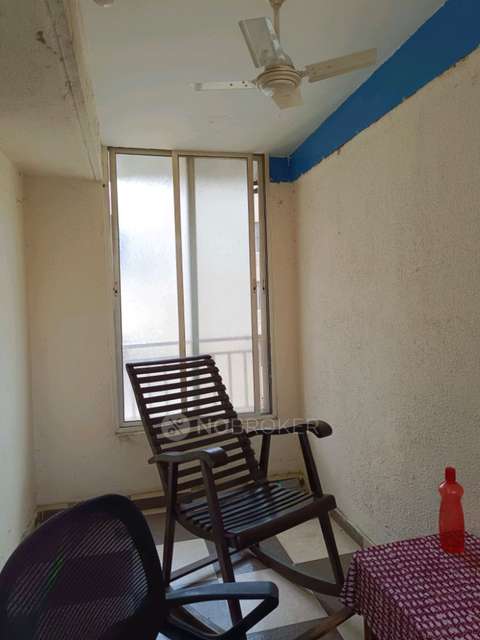 Single Room for Male In 2 BHK  In Mantra Majestica Apartment In  Hadapsar, Pune