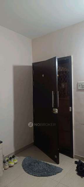 Single Room for Male In 2 BHK  In Mantra Majestica Apartment In  Hadapsar, Pune