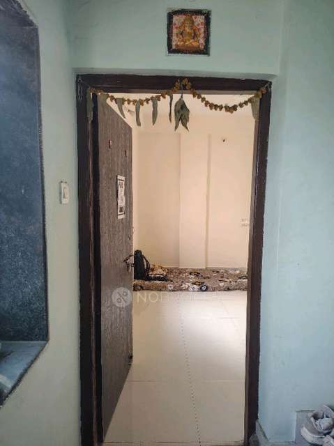 1 BHK Flat In Sanket Apartment for Rent  In Manjri Bk