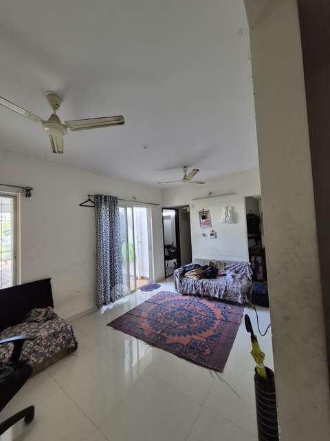 Shared Room for Male In 2 BHK  In Yashwin Anand In Sus