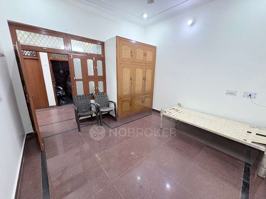 2 BHK Flat In Rz-123, Nehru Garden, New Roshan Pura, Najafgarh  for Rent  In Nehru Garden