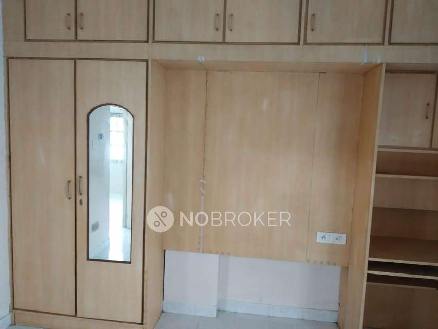 2 BHK Flat In Rishi Mansions For Sale  In West Marredpally