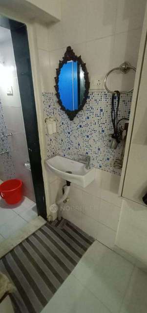 1 RK Flat for Rent  In  Rasta Peth 