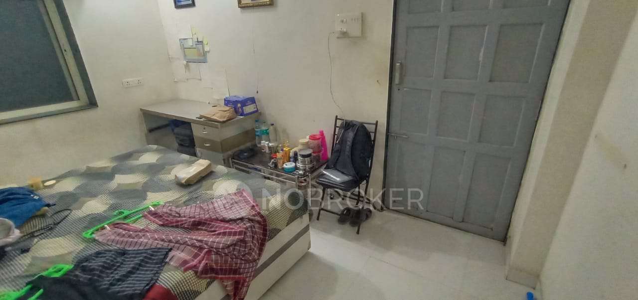 1 RK Flat for Rent  In  Rasta Peth 