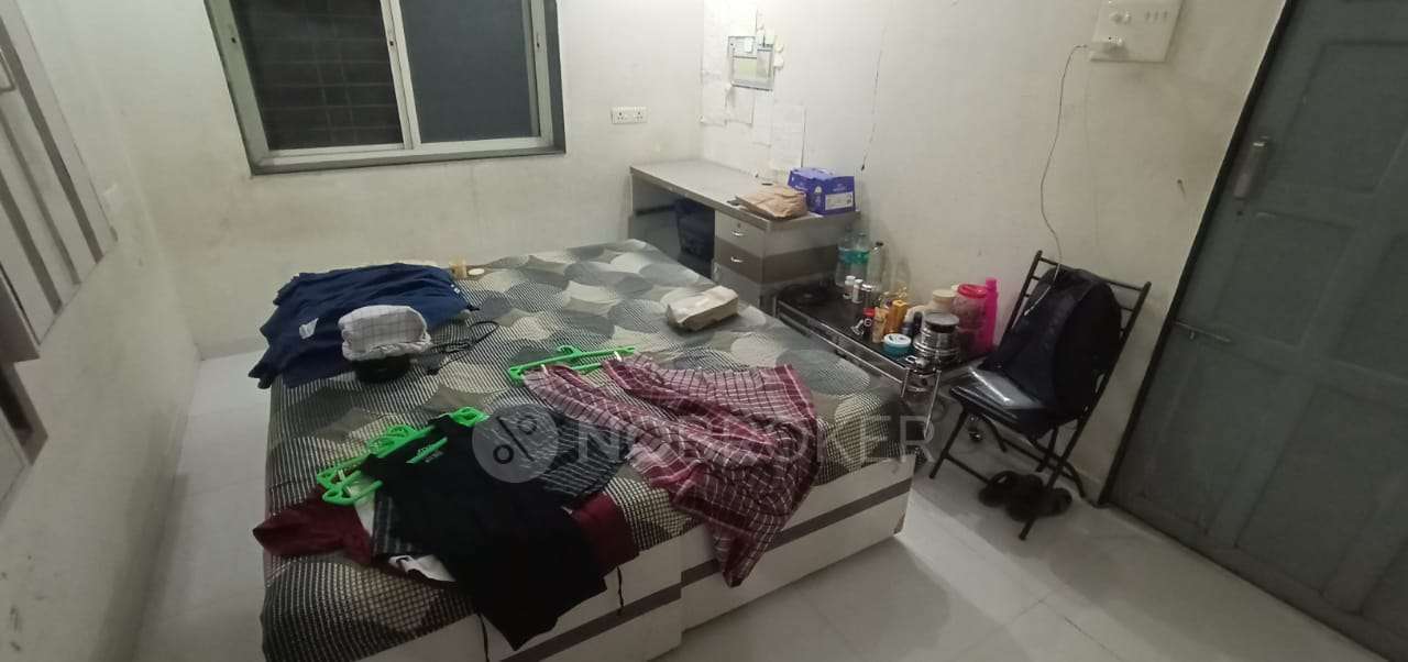 1 RK Flat for Rent  In  Rasta Peth 