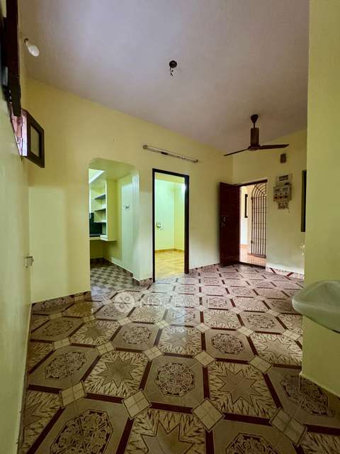 2 BHK House for Rent  In Choolaimedu