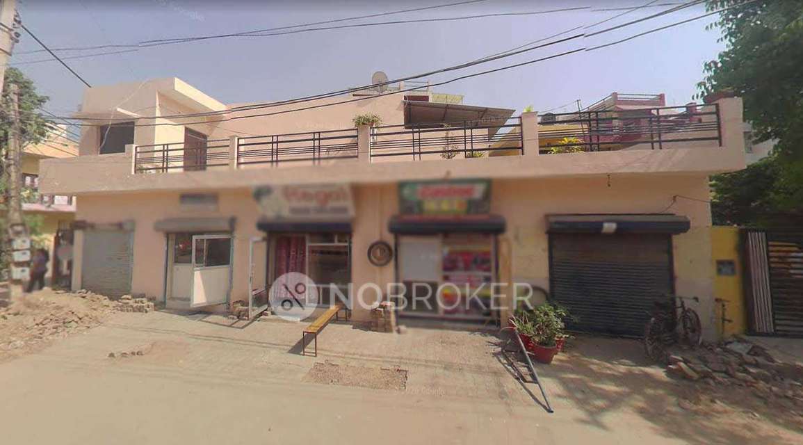 Shop in New Colony More, Gurgaon for sale 