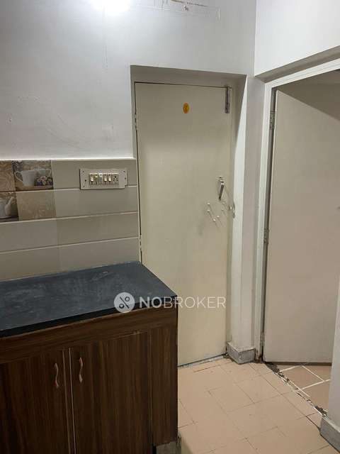 2 BHK Flat In Sri Nikethan Apartment For Sale  In Mehdipatnam