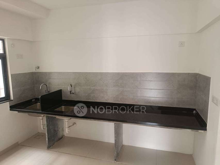 2 BHK Flat In Roshan Milestone for Rent  In Wakad