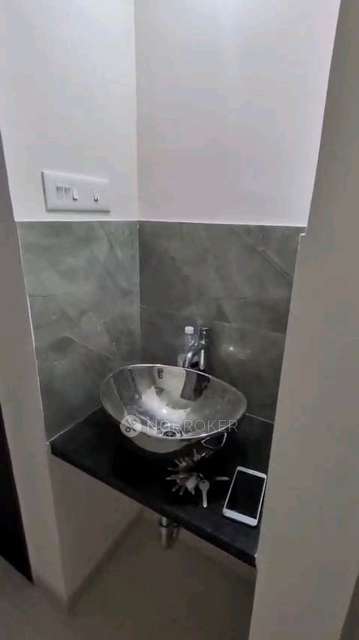 2 BHK Flat In Basil Mondale for Rent  In Mundhwa