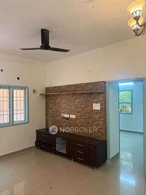 2 BHK Flat In Royal Castle for Rent  In Ramachandra Nagar, Kolapakkam