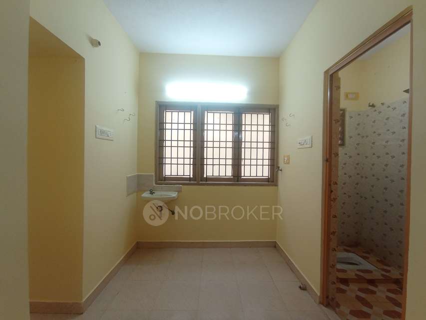 2 BHK Flat In Raj Castle For Sale  In Kolathur