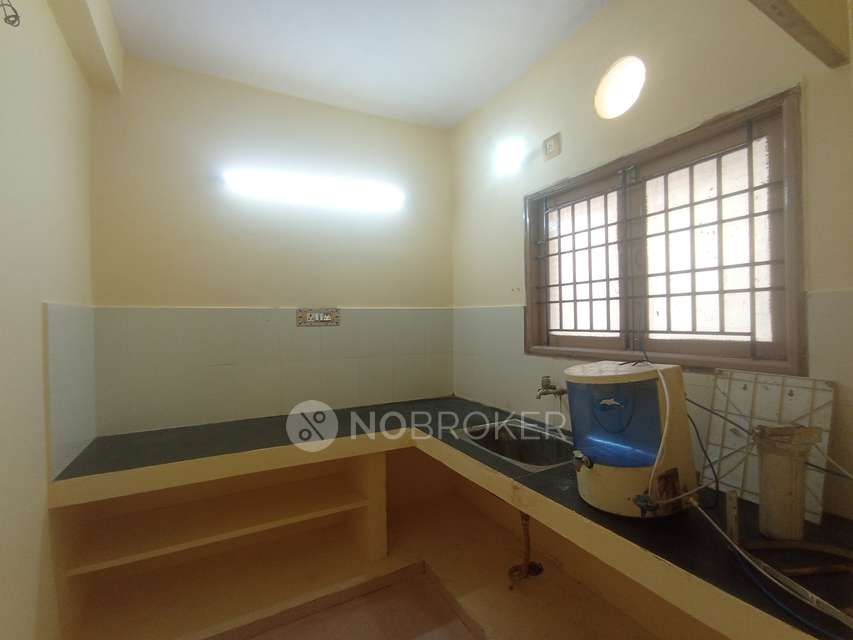 2 BHK Flat In Raj Castle For Sale  In Kolathur