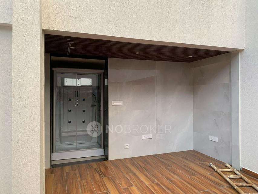 4+ BHK House for Rent  In Sb Patil College Road