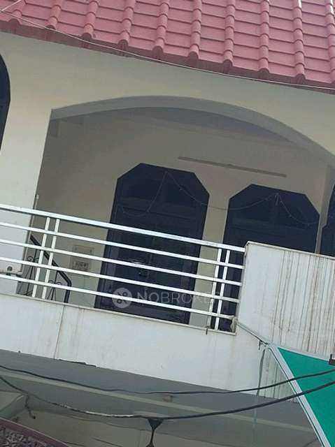 2 BHK House for Rent  In Sector 4 