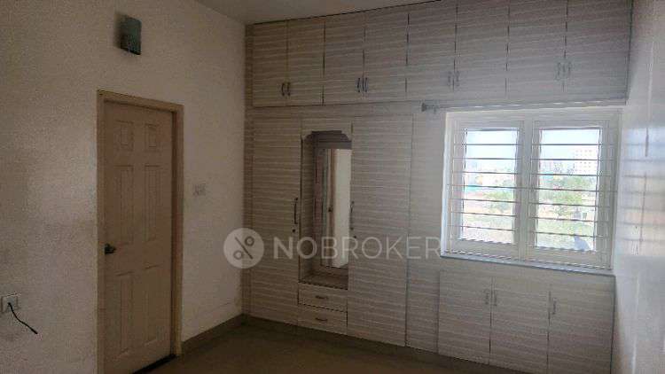 2 BHK Flat In Oak Hills Apartments for Rent  In Oak Hill Apartments