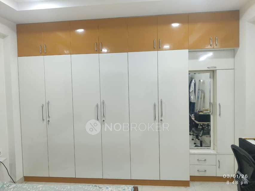 2 BHK Flat In Vazhraa Vihhari, Manikonda For Sale  In Vazhraa Vihhari