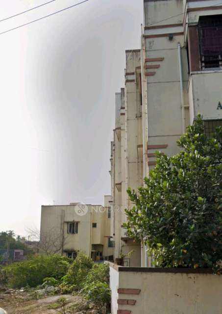 1 BHK Flat In Home For Sale  In Menambedu, Ambattur