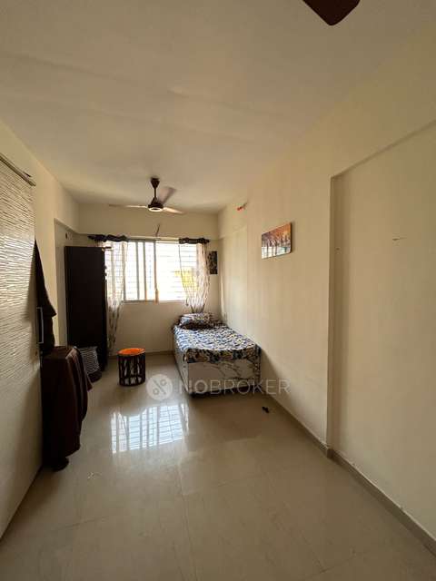 Single Room for Male In 1 BHK  In New Navshakti Appt  In Ram Mandir Railway Station