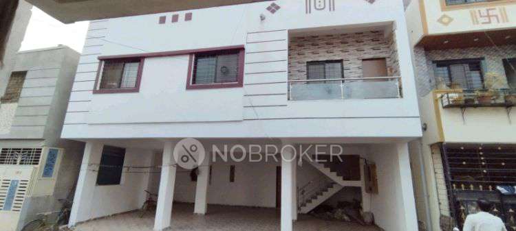 1 BHK Flat In Kulkarni Apartment for Rent  In Laxmi Nagar