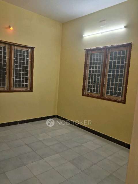 2 BHK Flat In Sangamithra Flat, Peravallur for Rent  In Queen Hall Ac Mandapam