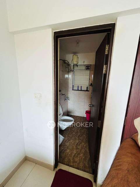 2 BHK Flat In Amanora Victory Towers For Sale  In Mundhwa