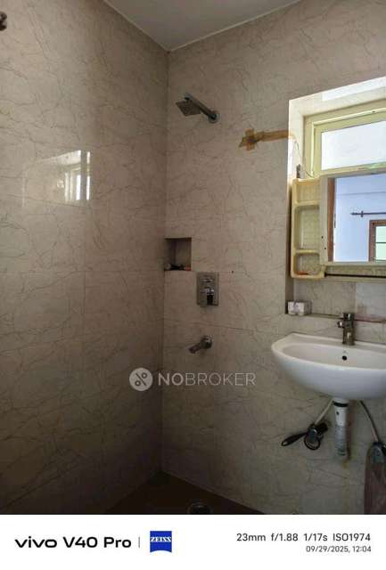 4 BHK Flat In New Priyadarshini For Sale  In  Dwarka