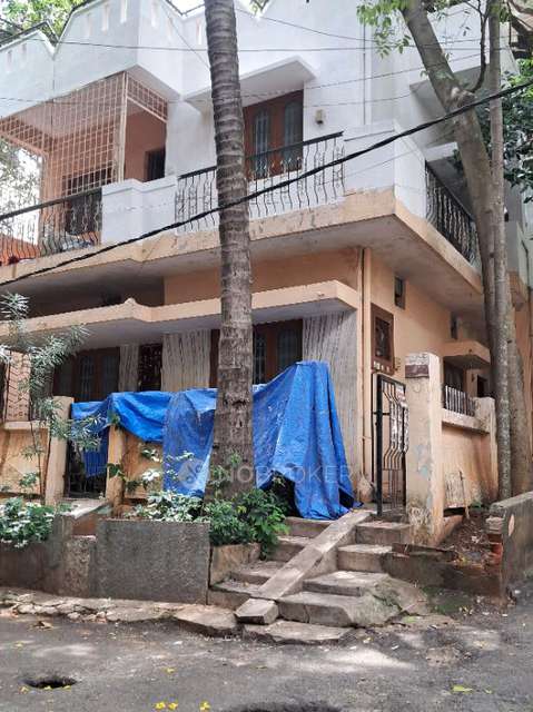 2 BHK House for Rent In 1st Cross