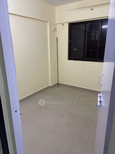 1 BHK Flat In Swaraj Hind Chs, Malad West For Sale  In Malad West