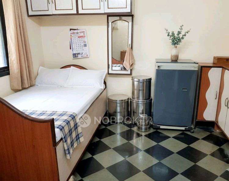 1 RK Flat In Shankar Darshan Apartment for Rent  In Malad West