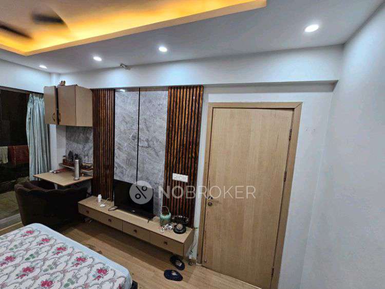 4+ BHK Flat In Dlf New Town Heights -90 For Sale  In Dlf New Town Heights - Tower L