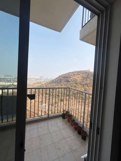 Single Room for Male In 3 BHK  In Godrej Hillside 3 In Mahalunge