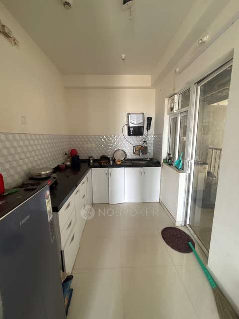 Single Room for Male In 3 BHK  In Godrej Hillside 3 In Mahalunge