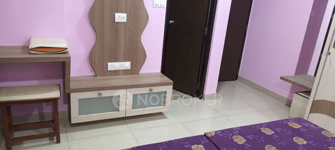 4 BHK Flat In Amnora  Victory Tower for Rent  In Hadapsar