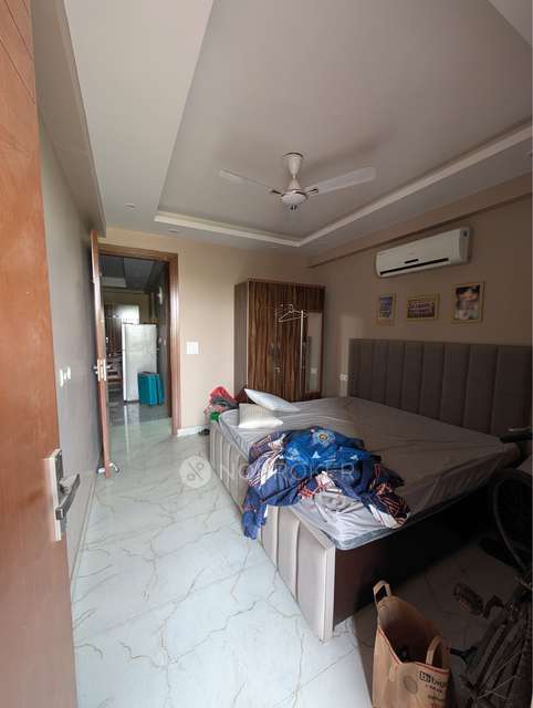 1 BHK Flat In London House for Rent  In Kishangarh - Gaushala Marg