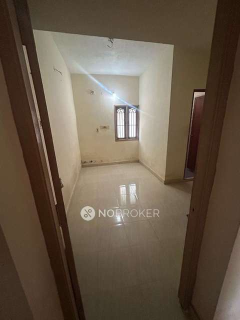2 BHK House for Rent  In Vettavankani