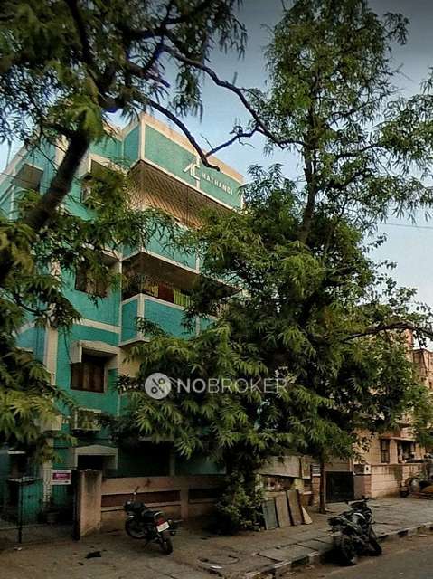 2 BHK Flat In Kavery Enclave For Sale  In Kodambakkam Bridge