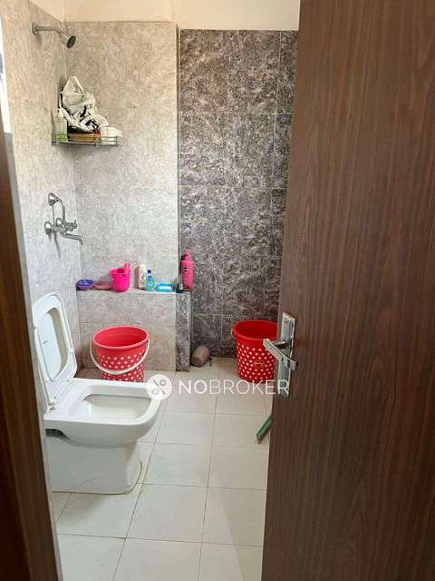 3 BHK Flat In Nirala Aspire For Sale  In Panchsheel Green