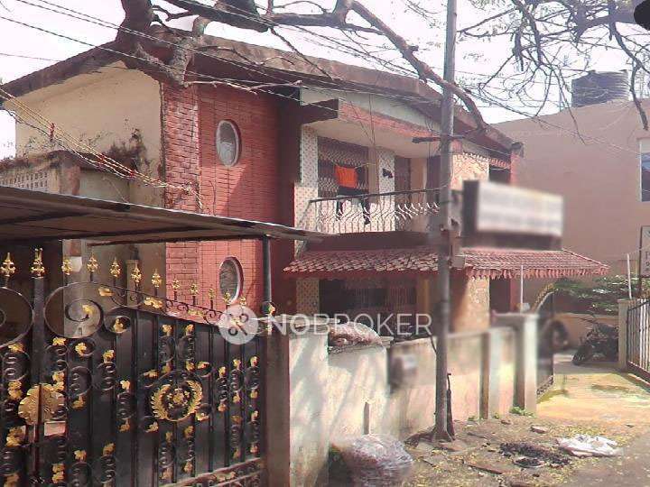 PG for Boys in Karambakkam