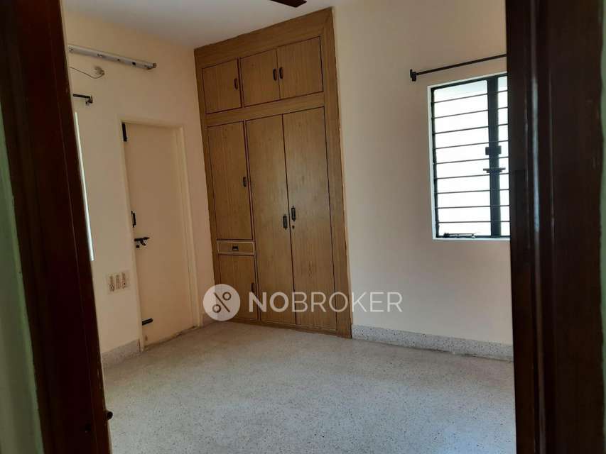 2 BHK Flat In Reliance Manor For Sale  In Vijaya Nagar