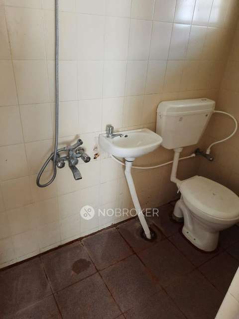 2 BHK Flat In Reliance Manor For Sale  In Vijaya Nagar